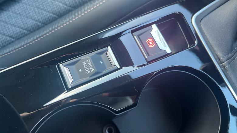 Peugeot 208 1.2 PureTech 100 Allure 5dr Petrol Hatchback